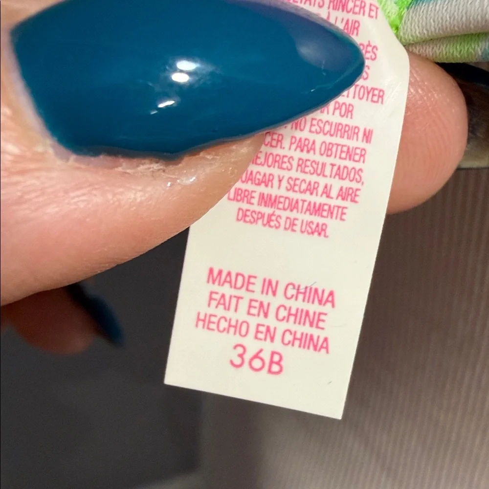 Victoria's Secret Green and Pink Floral Bra - Picture 3 of 4